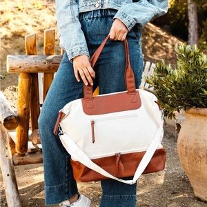Graf Lantz Travel Weekender Bag - Cream and Brown - Vegan Leather